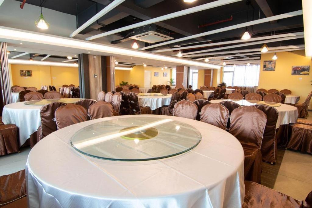 Higher Hotel Bandar Seri Begawan Extérieur photo