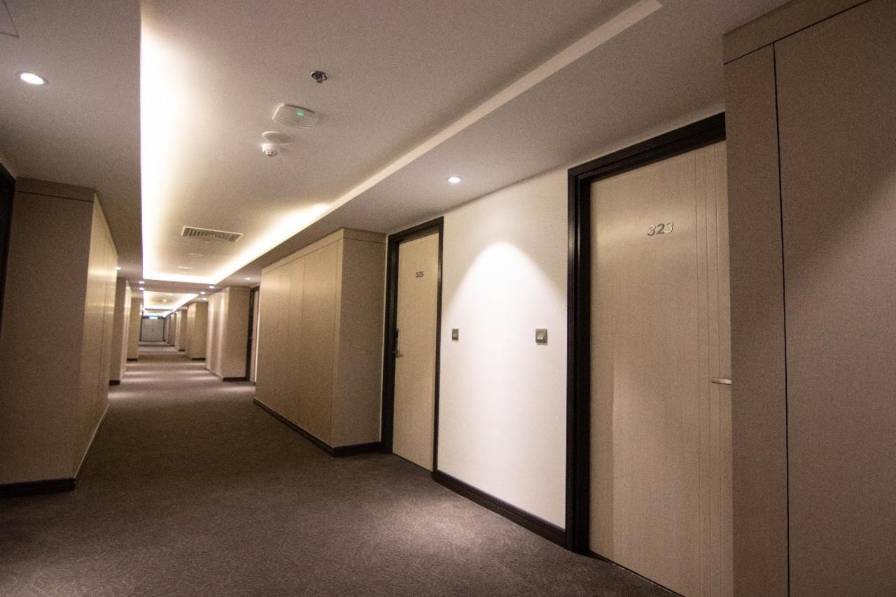 Higher Hotel Bandar Seri Begawan Extérieur photo