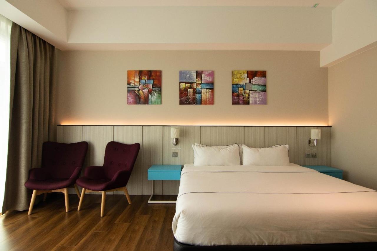 Higher Hotel Bandar Seri Begawan Extérieur photo