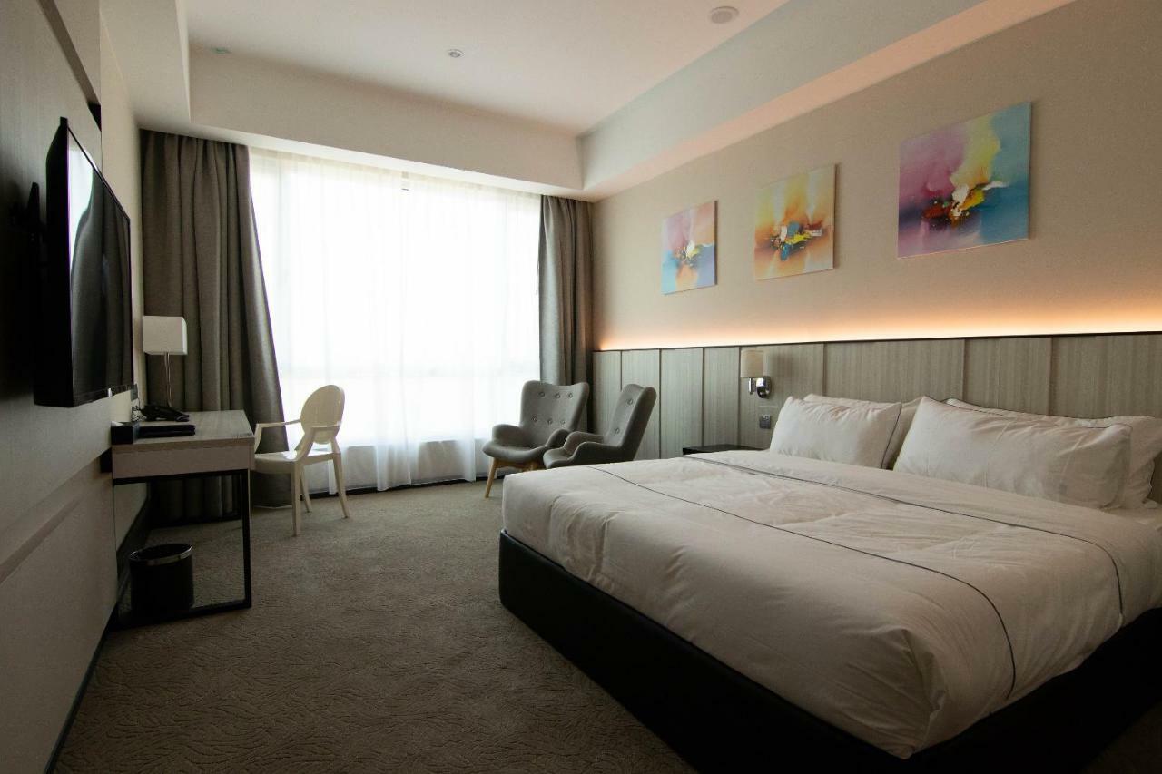 Higher Hotel Bandar Seri Begawan Extérieur photo