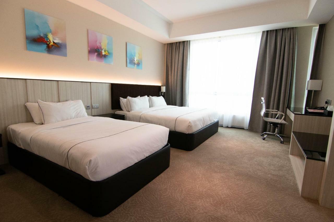 Higher Hotel Bandar Seri Begawan Extérieur photo