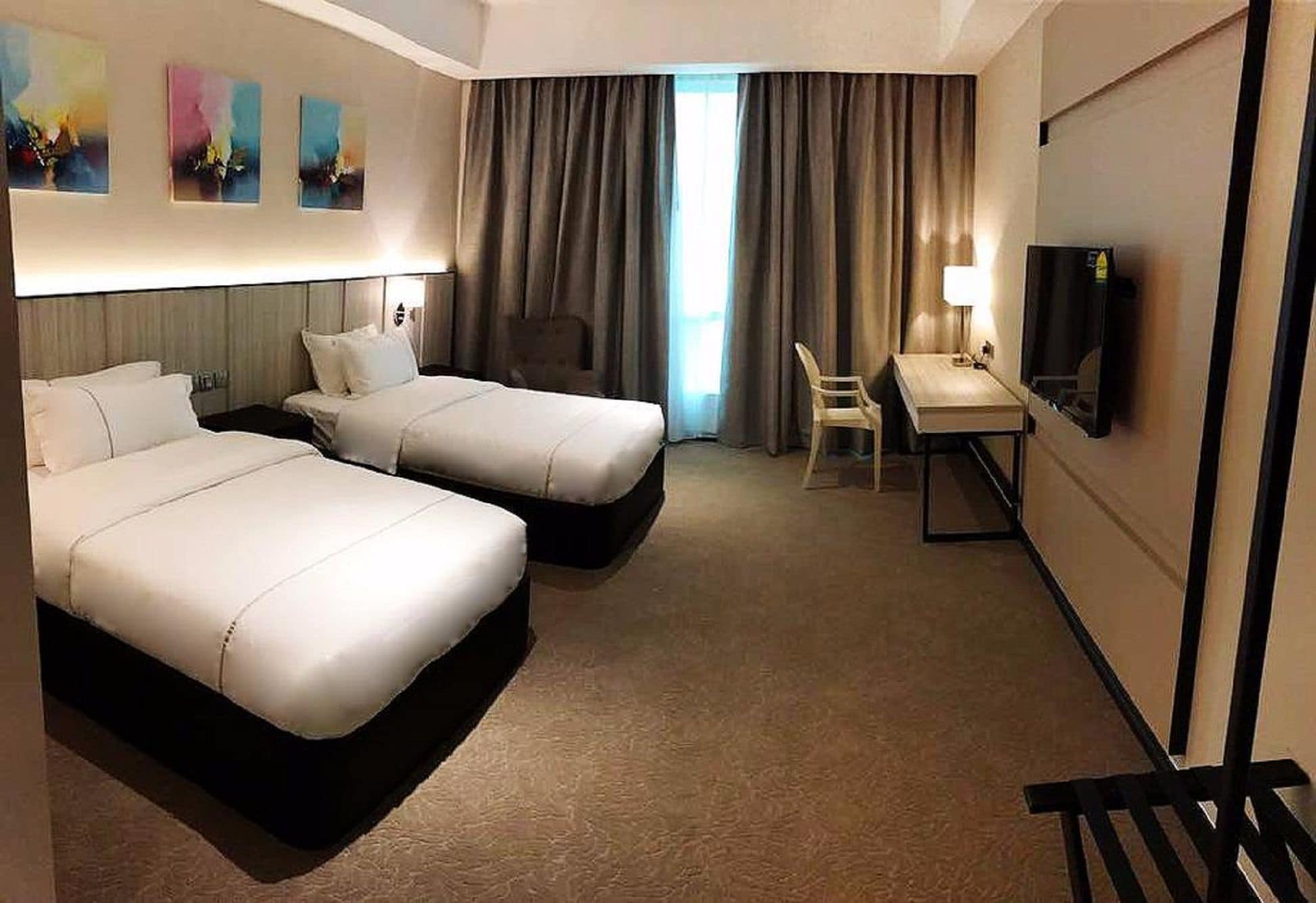 Higher Hotel Bandar Seri Begawan Extérieur photo