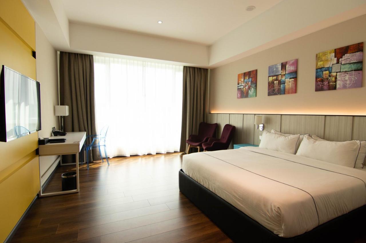 Higher Hotel Bandar Seri Begawan Extérieur photo